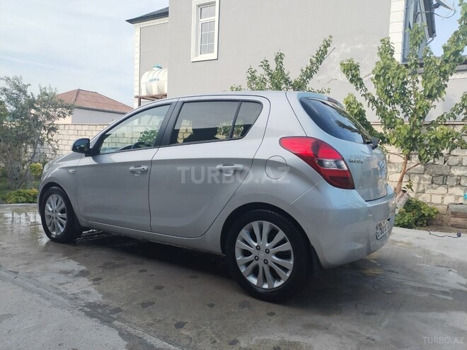 Hyundai i20 2009, 153,400 km - 1.6 l - Xırdalan