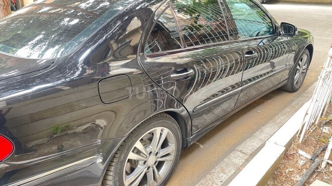 Mercedes E 300 d 2007, 299,900 km - 3.0 l - Bakı