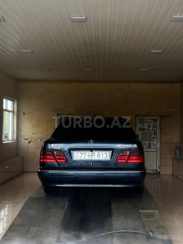 Mercedes E 240 1998, 336,000 km - 2.4 l - Cəlilabad