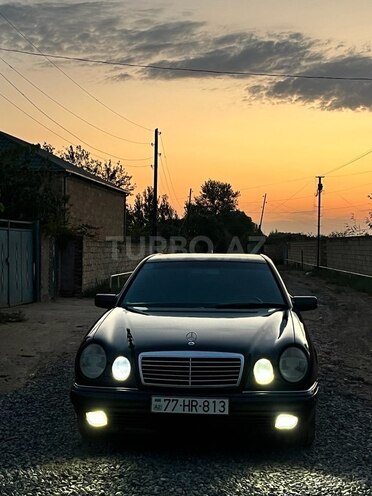 Mercedes E 240 1998, 336,000 km - 2.4 l - Cəlilabad