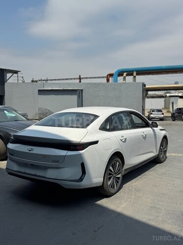 Changan Qiyuan A05 2025, 0 km - 1.5 л - Bakı