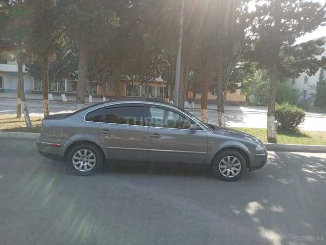 Volkswagen Passat 2002, 350,000 km - 1.8 l - Bakı