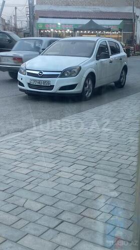 Opel Astra 2008, 272,000 km - 1.4 l - Bakı