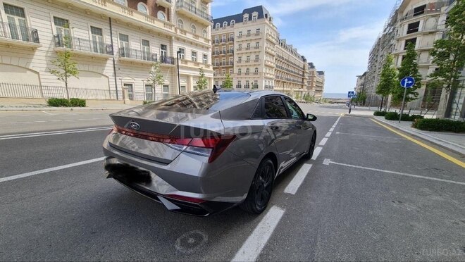 Hyundai Elantra 2021, 37,300 km - 2.0 l - Bakı