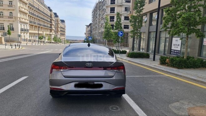 Hyundai Elantra 2021, 37,300 km - 2.0 l - Bakı