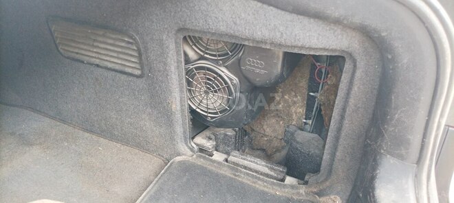 Audi A6 2000, 282,000 km - 2.8 l - Sumqayıt