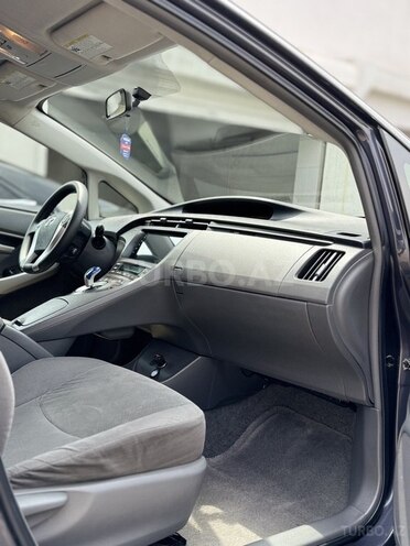 Toyota Prius 2011, 178,000 km - 1.8 l - Bakı