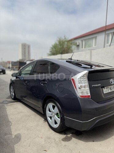 Toyota Prius 2011, 178,000 km - 1.8 l - Bakı