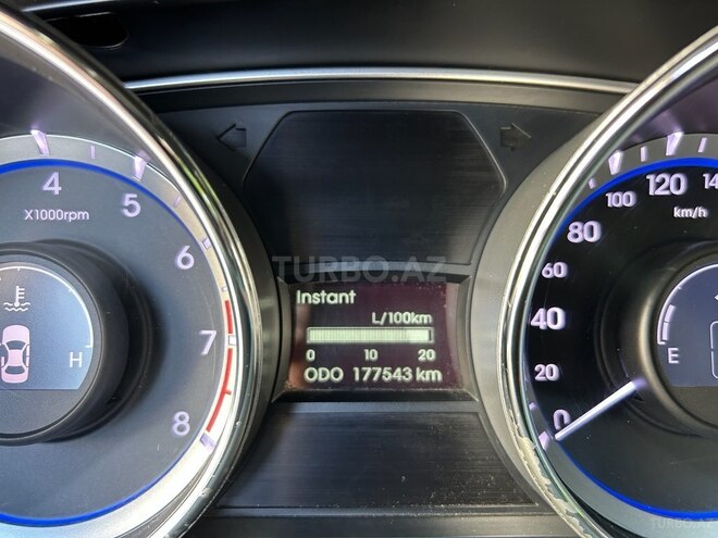 Hyundai Sonata 2010, 177,000 km - 2.4 l - Şamaxı