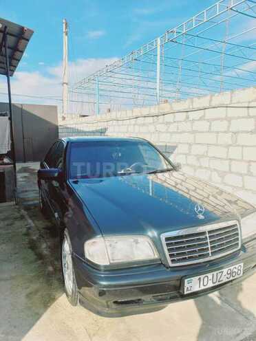 Mercedes C 200 1998, 298,000 km - 2.0 л - Qazax