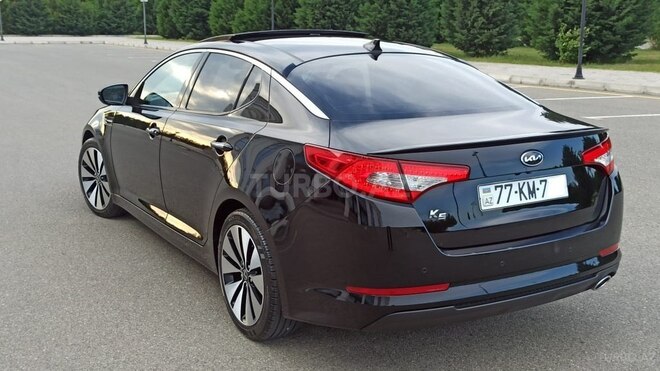 Kia K5-11