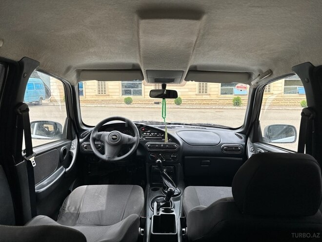 Chevrolet Niva 2013, 235,600 km - 1.7 л - Tovuz