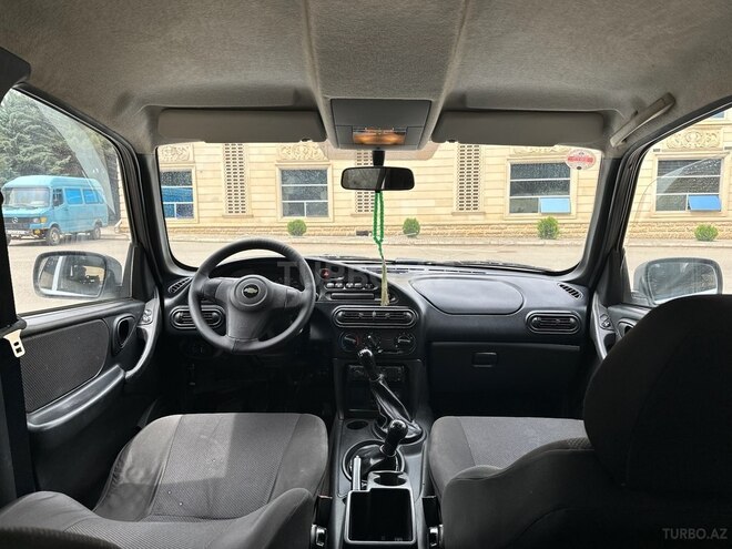 Chevrolet Niva 2013, 235,600 km - 1.7 л - Tovuz