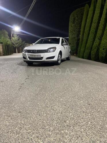 Opel Astra 2009, 272,000 km - 1.4 l - Bakı