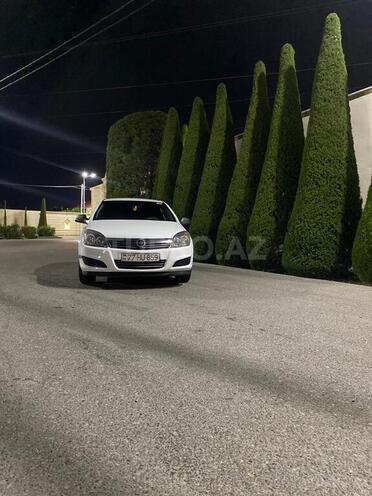 Opel Astra 2009, 272,000 km - 1.4 l - Bakı