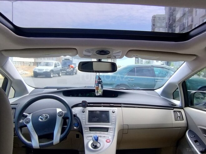 Toyota Prius 2014, 215,000 km - 1.8 l - Bakı