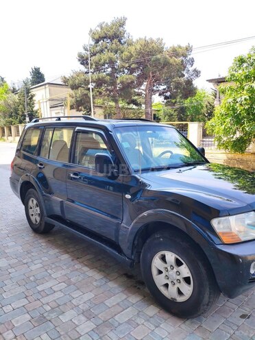 Mitsubishi Pajero 2003, 280,000 km - 3.5 l - Bakı