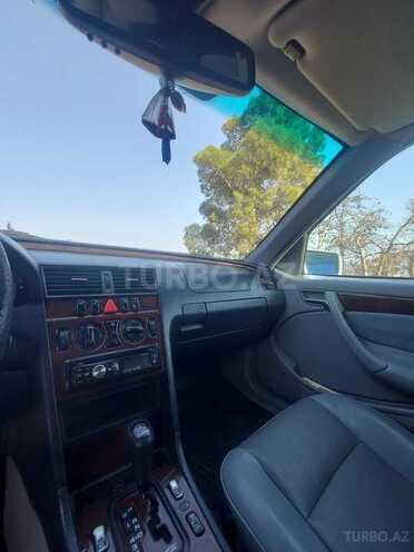 Mercedes C 230 1999, 300,000 km - 2.3 л - Bakı