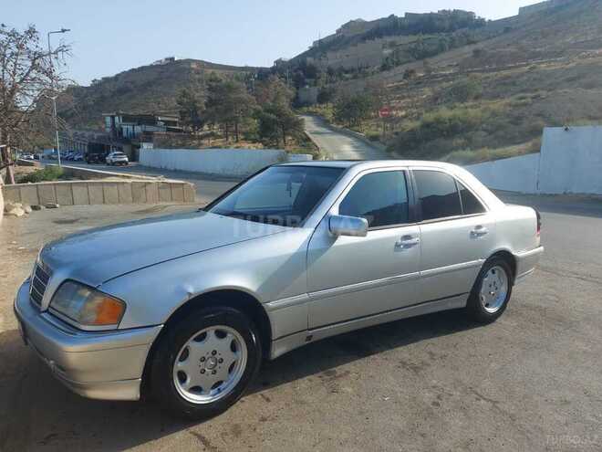 Mercedes C 230 1999, 300,000 km - 2.3 л - Bakı