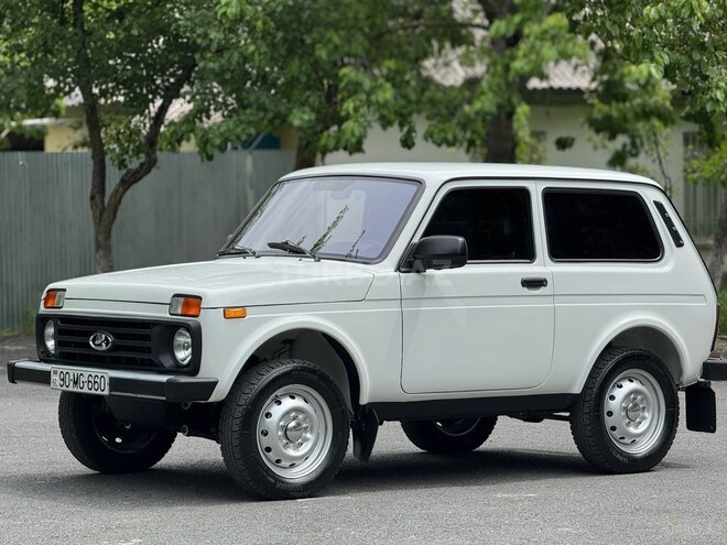 LADA (VAZ) Niva 2012, 150,000 km - 1.7 л - Zaqatala