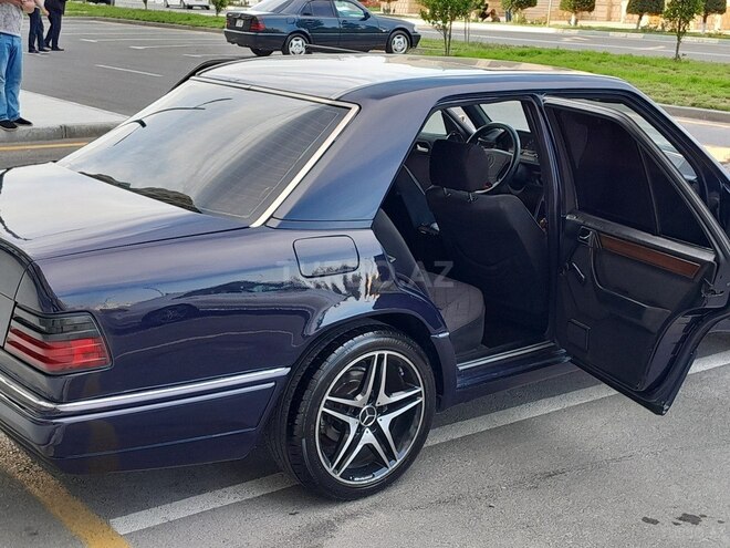 Mercedes E 220 1994, 327,842 km - 2.2 l - Sumqayıt