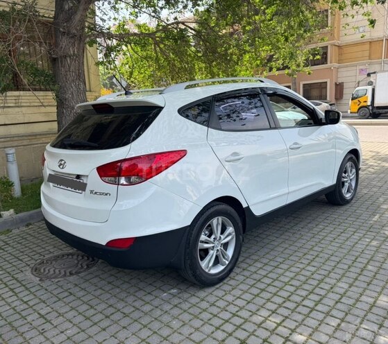 Hyundai Tucson 2012, 178,000 km - 2.0 l - Bakı