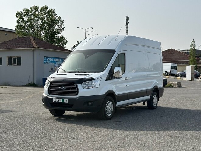 Ford Transit 2016, 131,000 km - 2.2 л - Bakı