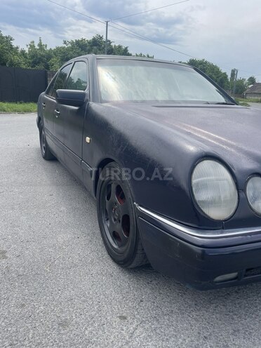 Mercedes E 300 d 1996, 250,000 km - 3.0 л - Zaqatala