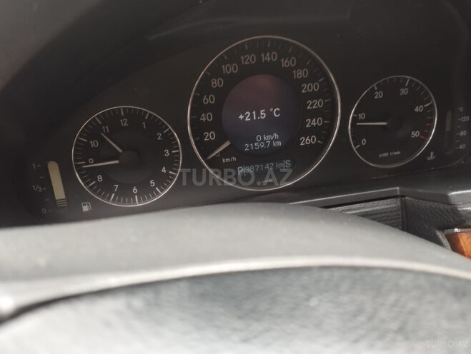 Mercedes E 270 2004, 387,771 km - 2.7 l - Bakı