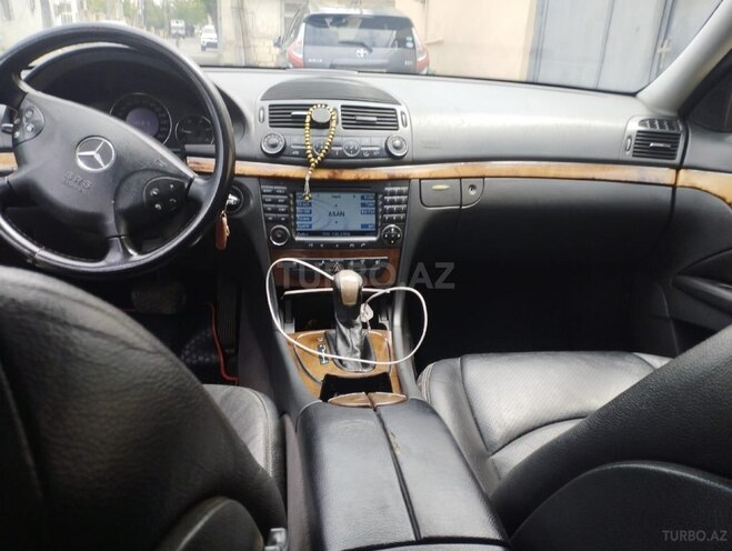 Mercedes E 270 2004, 387,771 km - 2.7 l - Bakı