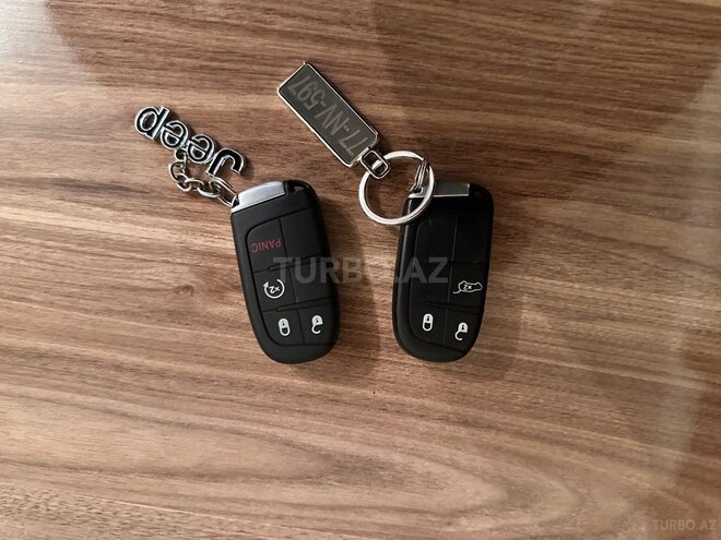 Jeep Grand Cherokee 2014, 141,207 km - 3.6 л - Qazax