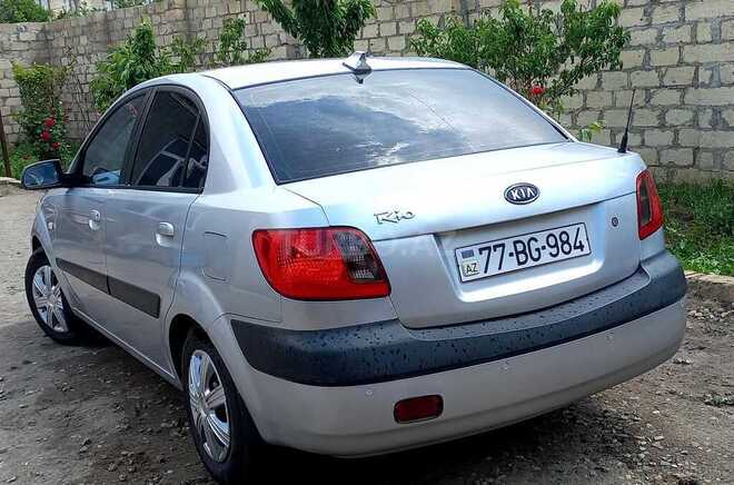 Kia Rio 2009, 152,000 km - 1.4 l - Gədəbəy