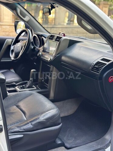 Toyota Land Cruiser Prado 2012, 279,000 km - 2.7 л - Bakı