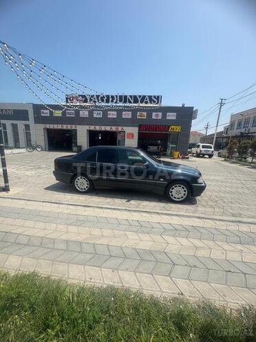 Mercedes C 240 1997, 380,000 km - 2.4 л - Sumqayıt