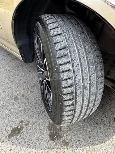Hyundai Elantra 2003, 399,117 km - 2.0 l - Bakı