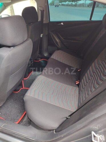 Volkswagen Passat 2005, 336,700 km - 2.0 l - Bakı