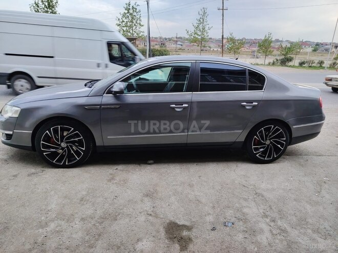 Volkswagen Passat 2005, 336,700 km - 2.0 l - Bakı