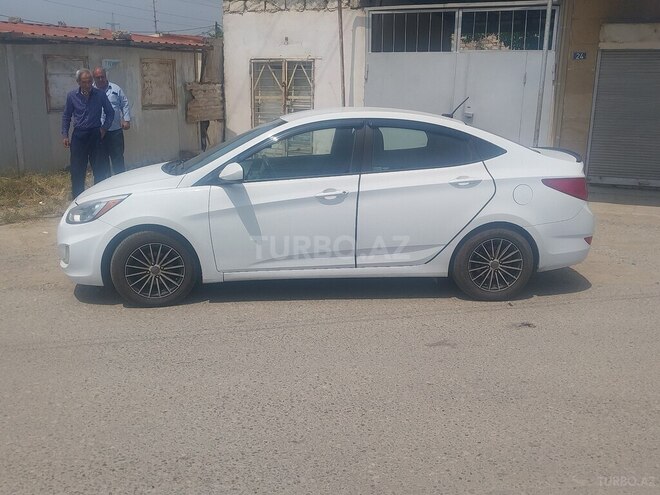 Hyundai Accent 2017, 98,000 km - 1.6 л - Bakı