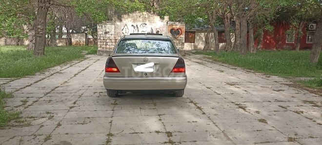 Mercedes C 220 1995, 28,394 km - 2.2 л - Bakı