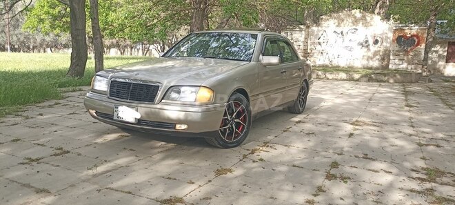 Mercedes C 220 1995, 28,394 km - 2.2 л - Bakı