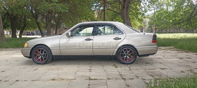 Mercedes C 220 1995, 28,394 km - 2.2 л - Bakı