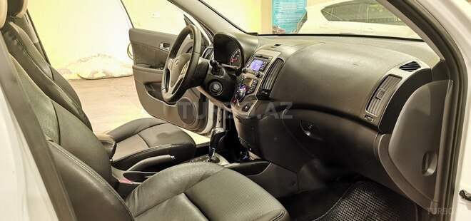 Hyundai i30-13