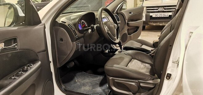 Hyundai i30-16