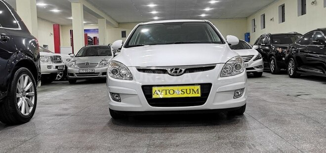Hyundai i30-2