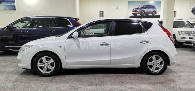 Hyundai i30-4