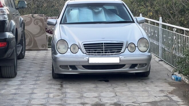 Mercedes E 270 2001, 430,000 km - 2.7 l - Bakı
