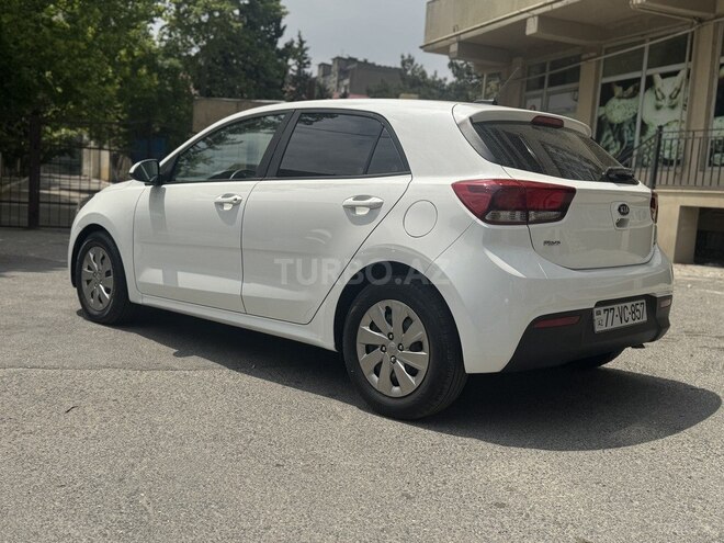 Kia Rio 2017, 85,000 km - 1.6 l - Bakı
