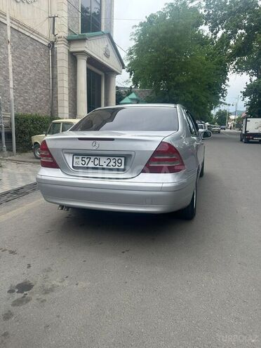Mercedes C 200 2000, 232,340 km - 2.0 л - Şəmkir