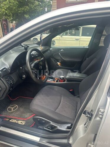 Mercedes C 200 2000, 232,340 km - 2.0 л - Şəmkir