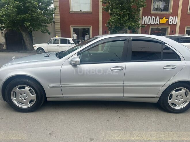 Mercedes C 200 2000, 232,340 km - 2.0 л - Şəmkir
